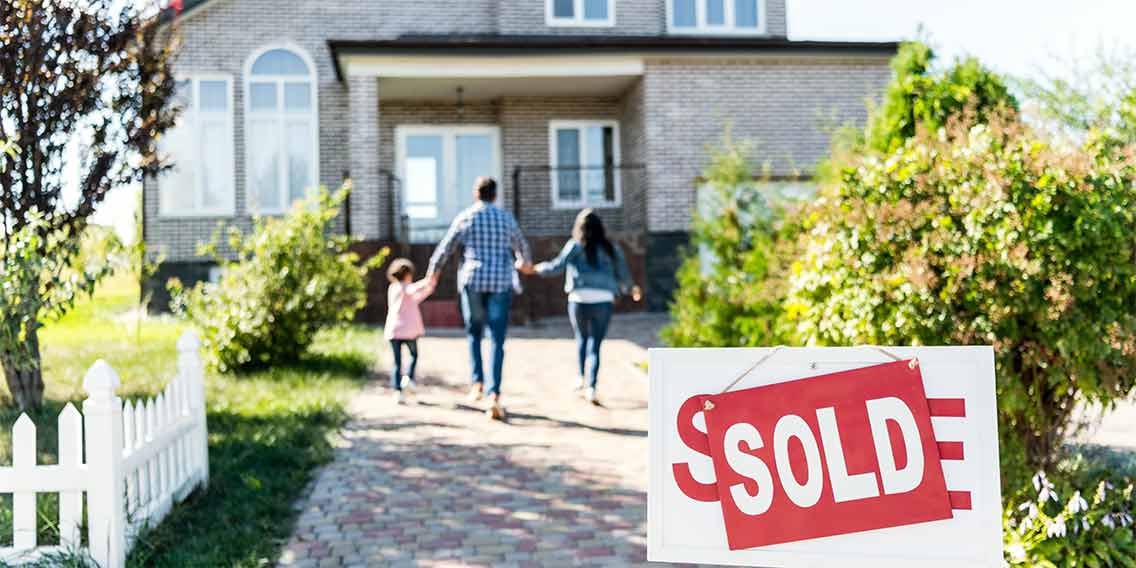 family selling home in a seller’s market