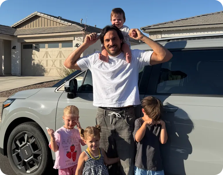 Rhett with his kids