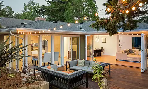 loan officer discussing home equity