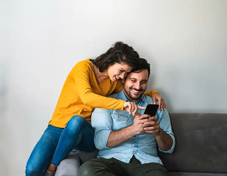 ucouple researching on phone