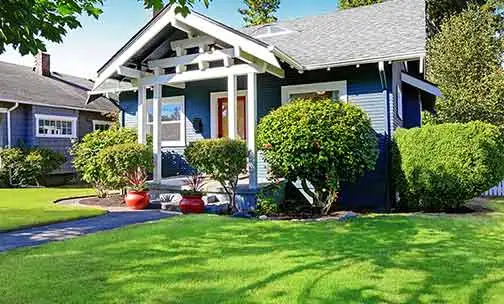 House exterior with curb appeal